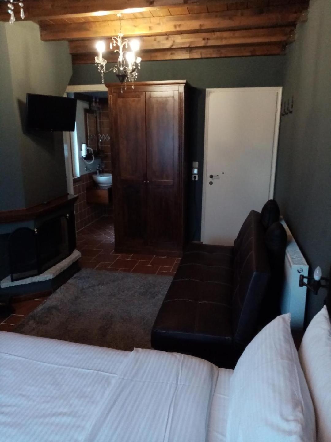 Guesthouse Katafygio Arachova Exterior photo